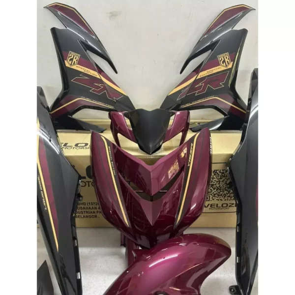 Y15ZR VELOZI Cover Set